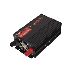 SKANBATT INVERTER 12V 600W REN SINUS M/FJERNKONTROLL